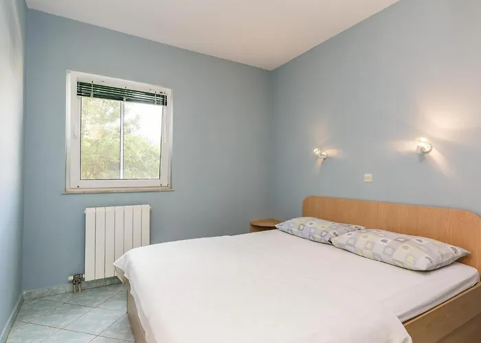Apartman In Nin With Pool Near The *